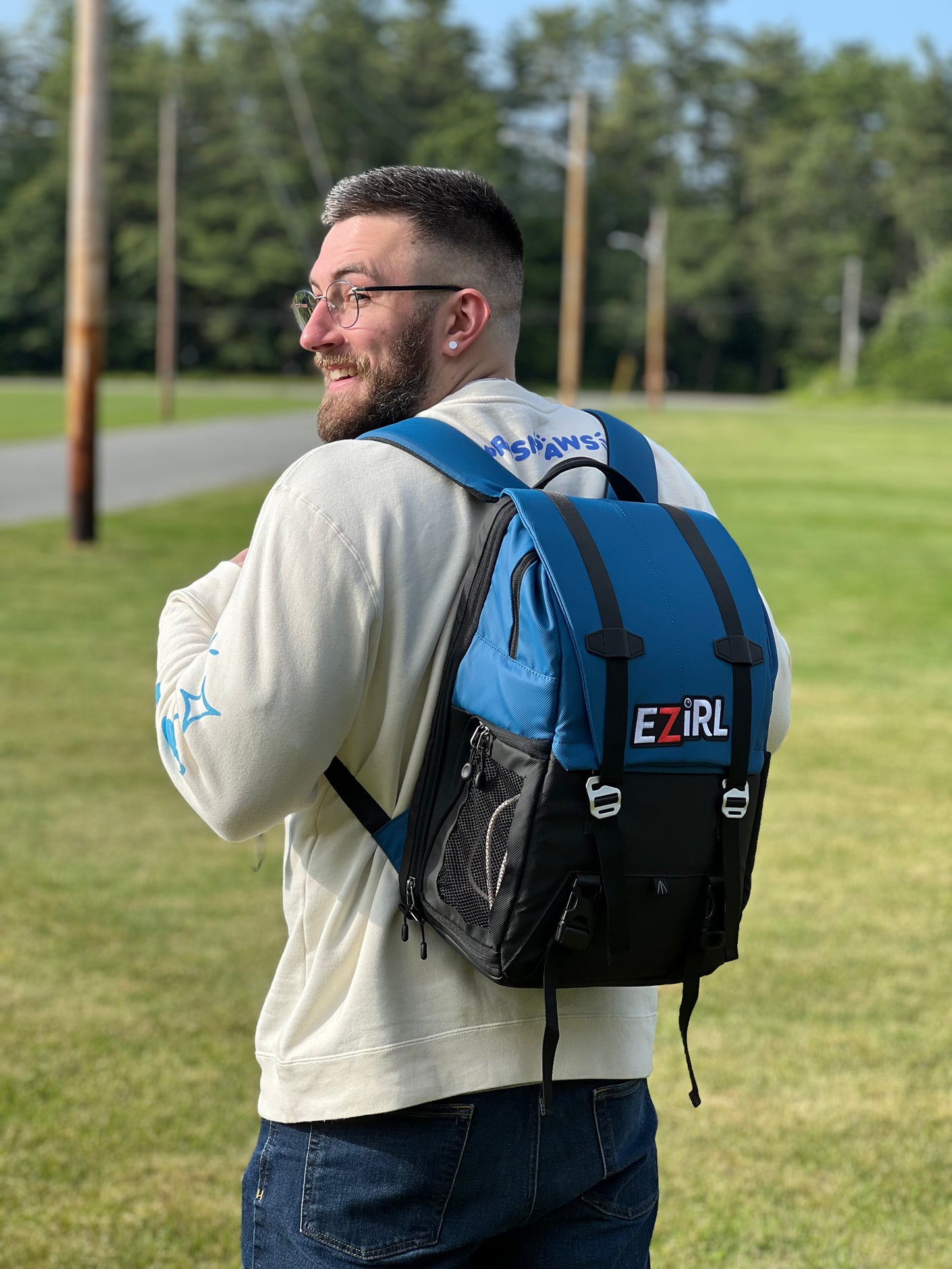 EZiRL Backpack v2 [TWITCHCON RENTAL]